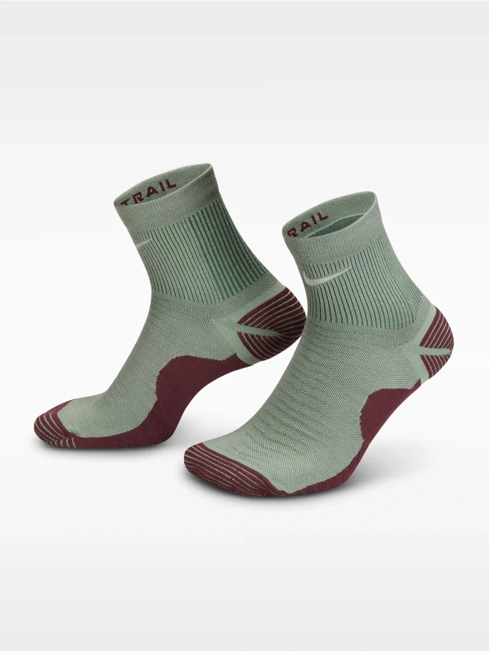 Nike trail elite